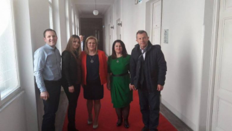 Deputetja shqiptare angazhohet për hapjen e Katedrës së Gjuhës shqipe në Zagreb