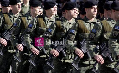 SHBA e do Ushtrinë e Kosovës me Kushtetutë (Video)