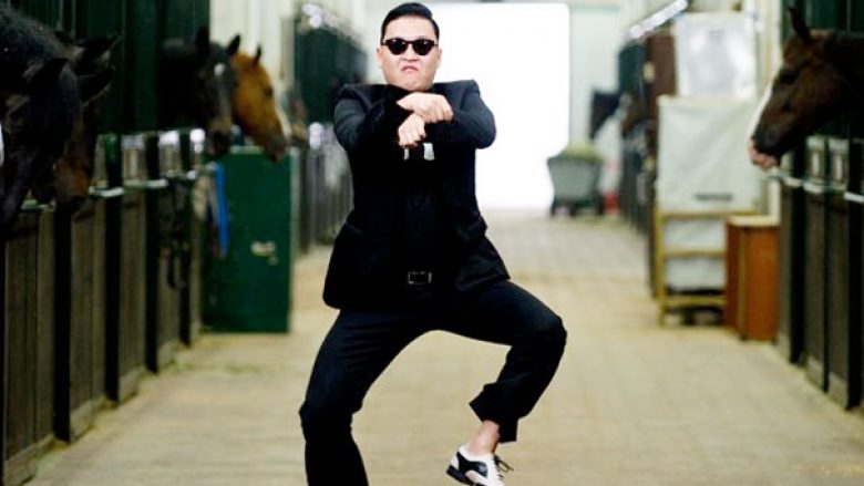 Lista e këngëve më të shikuara në YouTube: A e dini sa klikime i ka arritur ‘Gangam Style’? (Video)