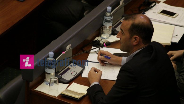 Haradinaj thotë se fusnota me Shqipërinë është papërgjegjësi
