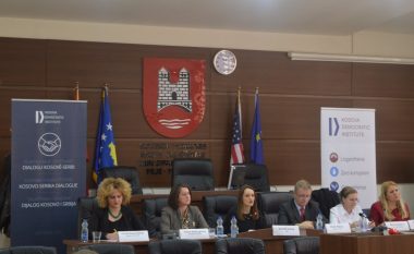 Qytetarët e rajonit të Pejës kërkojnë unitet të partive politike për dialogun me Serbinë