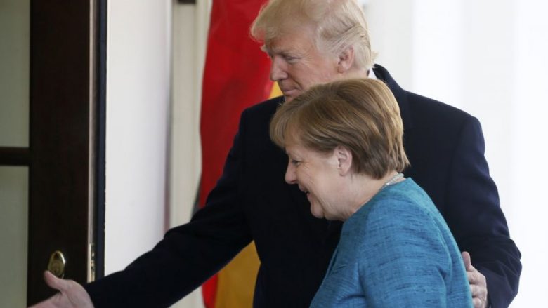 Trump mirëpret Merkelin në Shtëpinë e Bardhë