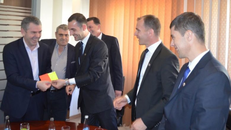 Shala pret gjyqtarët kosovarë dhe kryetarin Vokrri