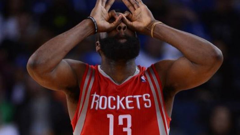 Shikoni 20 trepikëshat e fitores së Houstonit kundër L.A.Clippers (Video)