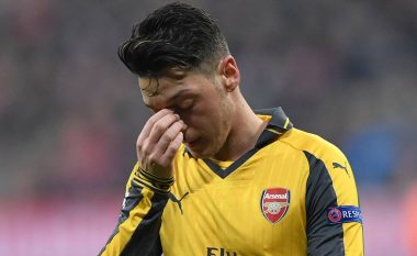 Arsenali në probleme, Ozil mungon ndaj Liverpoolit