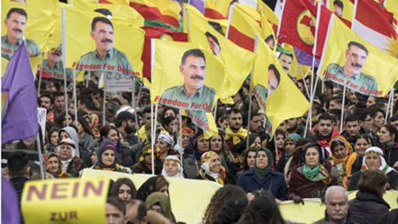 Gjermani, 30 mijë kurdë protestojnë kundër Erdoganit