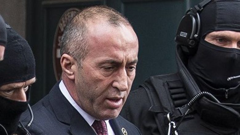 Deputeti i PDK-së e vizitoi Haradinajn në Francë (Foto)