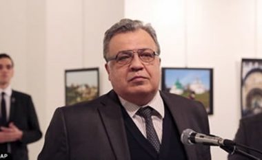 Arrestohet një ruse për vrasjen e ambasadorit Karlov