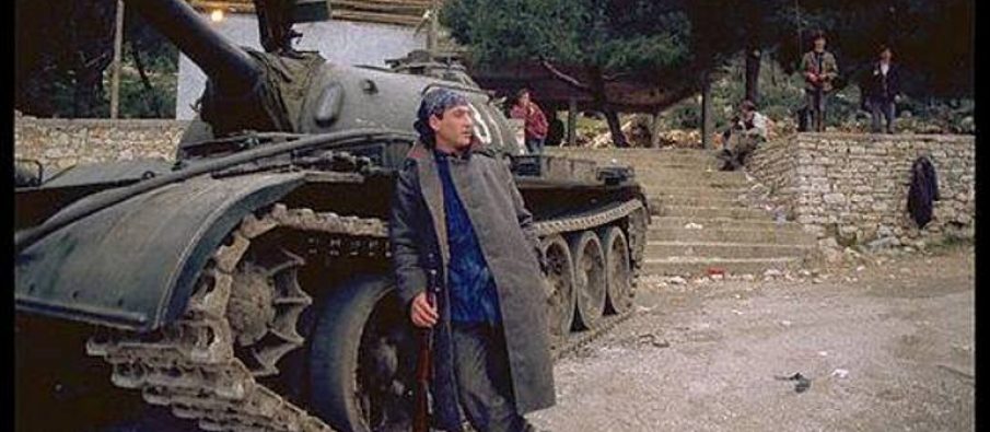 Ditari i ish-ministrit të Mbrojtjes të Shqipërisë: Unë, Gjenerali pa ushtri - Telegrafi - Telegrafi