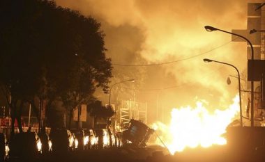 Shpërthim i fuqishëm në Liverpul, dhjetëra persona të plagosur (Foto/Video)