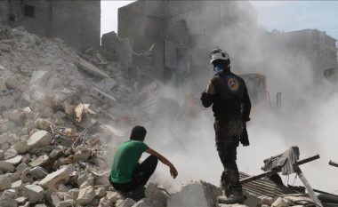 Së paku 16 vetë të vrarë nga sulmet ajrore në Siri