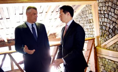 Thaçi, pas takimit me Hoyt Brian Yee: U pajtuam për realizimin e prioriteteve të Kosovës