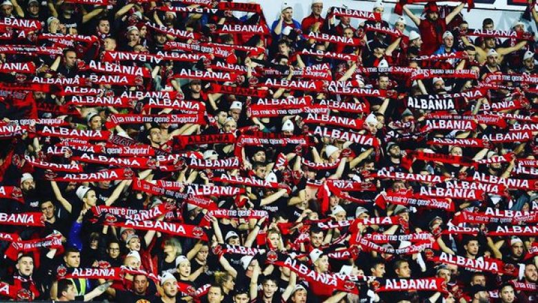 Tifozat Kuq e Zi bojkotojnë Kombëtaren: Kthehemi kur të largohen kallashnikovët