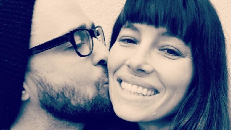 Dedikimi i Timberlake për gruan: Më bën të ndihem një person më i mirë