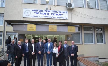 Kadri Veseli vizitoi Universitetin “Kadri Zeka” në Gjilan
