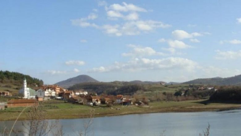 Banorët e Orllanit protestojnë për mungesë të ujit