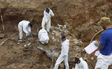 Nuk dihet kur do të nisin gërmimet për varrezat masive në Serbi