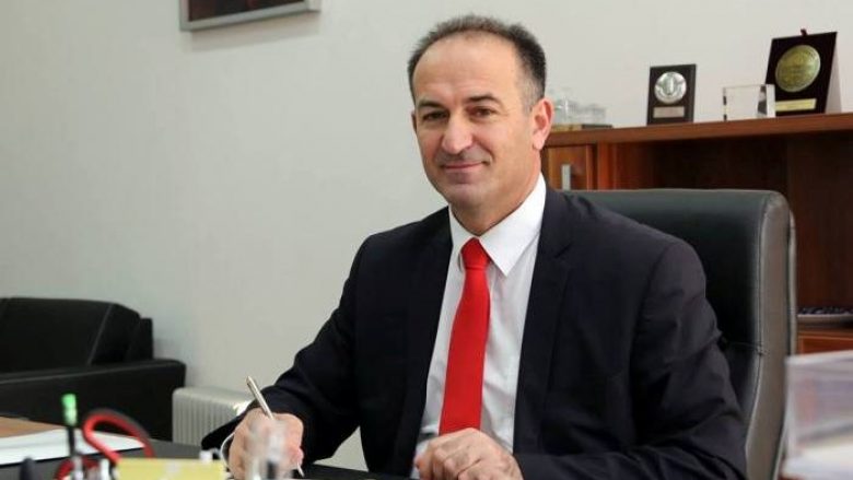 Rektori i Universitetit të Prizrenit, Ramë Vataj, dënohet për punësime të paligjshme