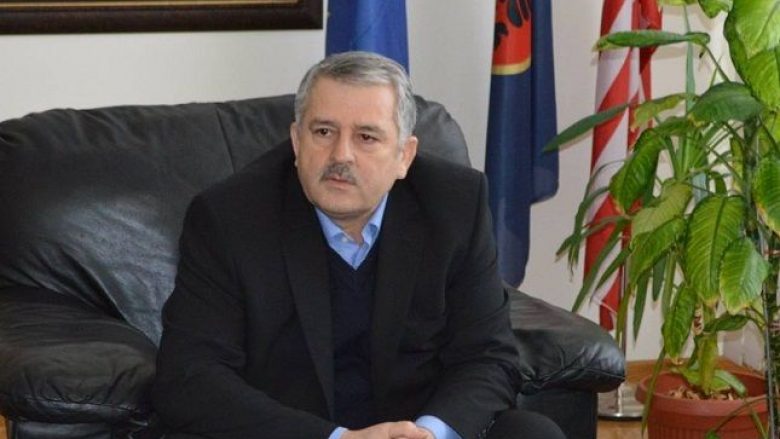 Kryetari i Podujevës shpreh shqetësim për plagosjen e nxënësve në klasë