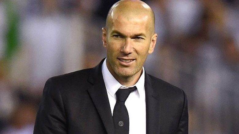 ​Zidane flet për të ardhmen e James dhe Moratas
