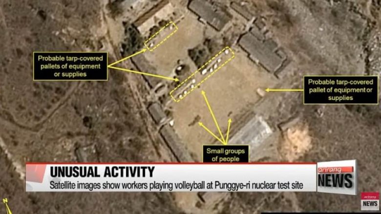 Pas raketave të letrës, vjen skandali tjetër nga Koreja e Veriut: Punëtorët e bazës ku kryhen testet bërthamore luajnë volejboll (Video)