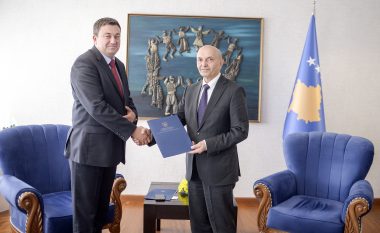 Ivan Todosijeviq emërohet ministër i Administrimit të Pushtetit Lokal