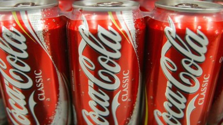 Coca Cola është duke pësuar rënie të shitjes tash e 12 vite