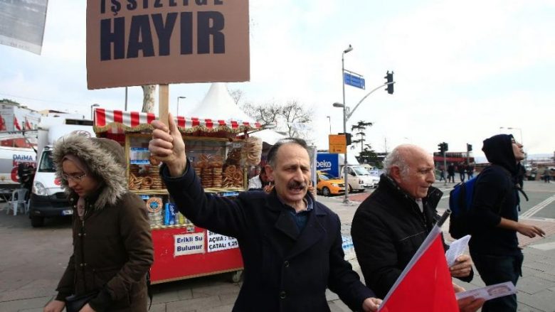 Referendumi në Turqi, tri qytetet më të mëdha i thonë “Jo” ndryshimeve kushtetuese!