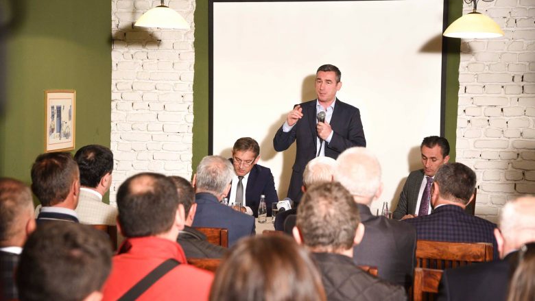 Biznesmenët e Prizrenit i ankohen Veselit për vështirësitë