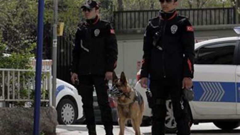 Turqia arreston 412 kurdë