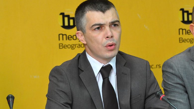 Jablanoviq: Lista Serbe dëshiron ta largojë vëmendjen nga arrestimi të dyshuarve për vrasjen e Ivanoviqit