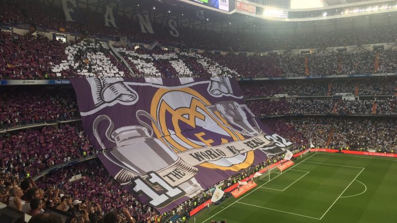 Koreografia e tifozëve të Real Madridit në El Clasico (Foto)