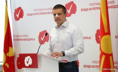 Damjan Mançevski publikon emrat e sulmuesve të deputetëve në Kuvend (Foto/Video)