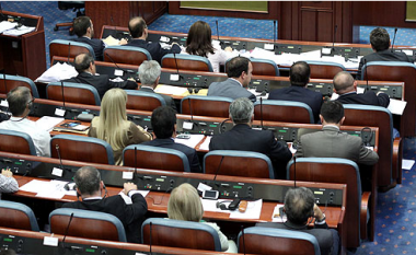 Mungesat e deputetëve në Kuvend, Gruevski dhe Mukoski të parregullt në punë gjatë vitit të kaluar