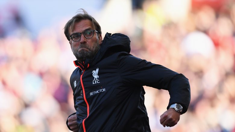 Klopp, nuk është vetëm trajner i madh, por edhe motivues dhe shokë i çdo lojtari (Video)