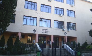 Shkarkohet drejtori i gjimnazit ”Goce Dellçev” në Kumanovë