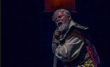 “Skënderbeu” shfaqet në teatrot e Evropës (Foto/Video)