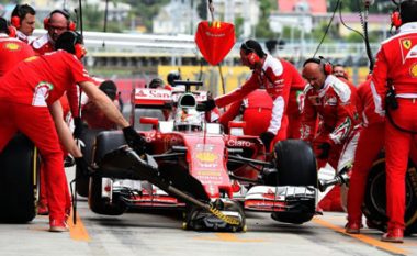 F1: Ferrari dominon në prova zyrtare