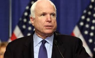 McCain: Situata në Maqedoni ka dalë nga kontrolli, kërkohet angazhim i madh i SHBA-së