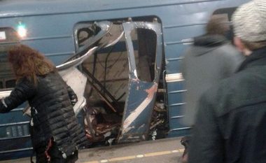 Dhjetë të vdekur dhe rreth 50 të lënduar nga shpërthimi në Shën Petersburg (Foto/Video,+18)