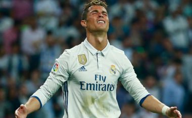 Dëshpërimi i Ronaldos pas golit të Messit që i dhuroi fitoren Barcës (Video)