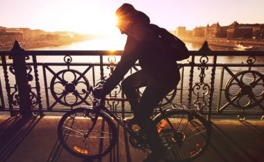 Si të arrini t’i bëni 100 kilometra me biçikletë