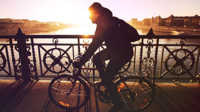 Si të arrini t’i bëni 100 kilometra me biçikletë