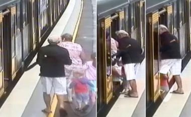 Treni gati për tu nisur, vogëlushi rrëshqet në hendekun në mes trenit dhe platformës (Video)