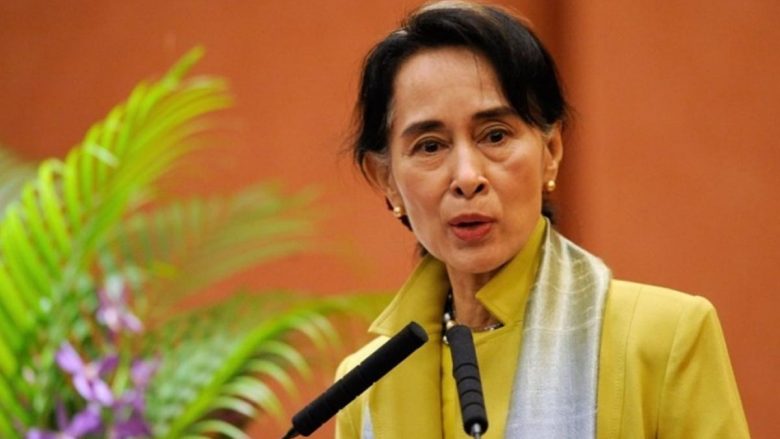 Aung San Suu Kyi mohon “spastrimin etnik” kundër myslimanëve