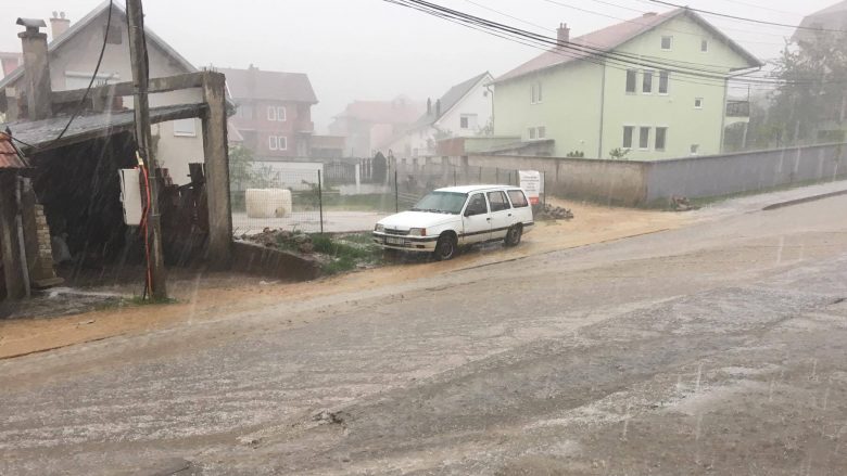 Shi e breshër në “Bardhosh” të Prishtinës (Foto/Video)