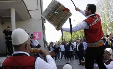 Para selisë së AAK-së festohet lirimi i Ramush Haradinajt (Foto)