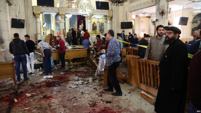 Gjendje e jashtëzakonshme në Egjipt pas sulmeve me bomba