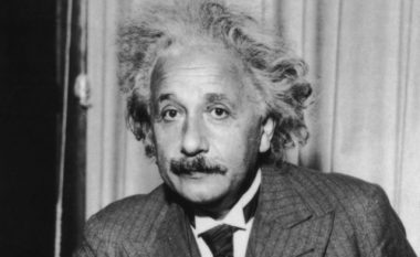 “Mund të ishte komunist dhe një ‘radikal ekstrem’” – pse FBI kishte një dosje për Ajnshtajnin?
