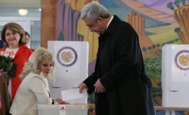 Partia në pushtet kryeson në zgjedhjet legjislative në Armeni